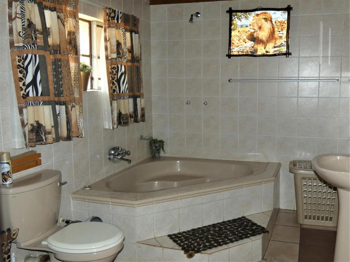 Weltevrede Lodge - Self Catering Houses Marloth Park Εξωτερικό φωτογραφία